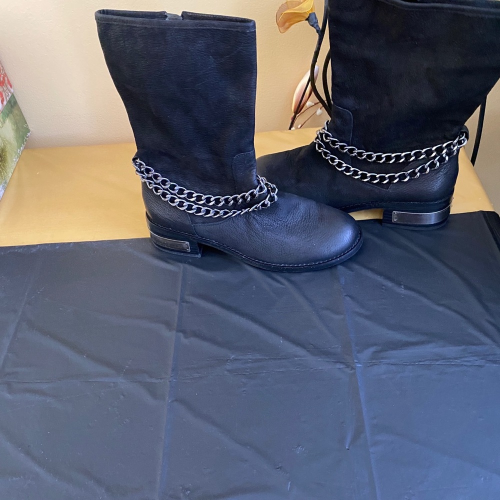 Vince Camuto Moto Boots Like New ! - Picture 4 of 7